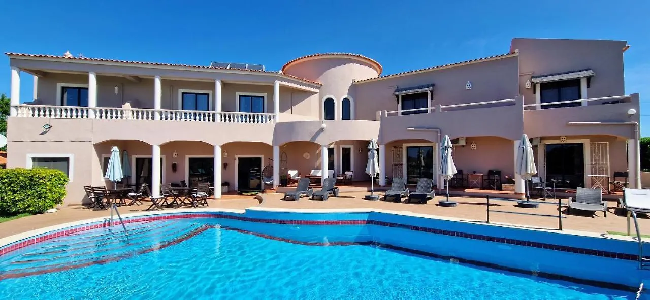 Casa Rosa Montes Hotel Luz