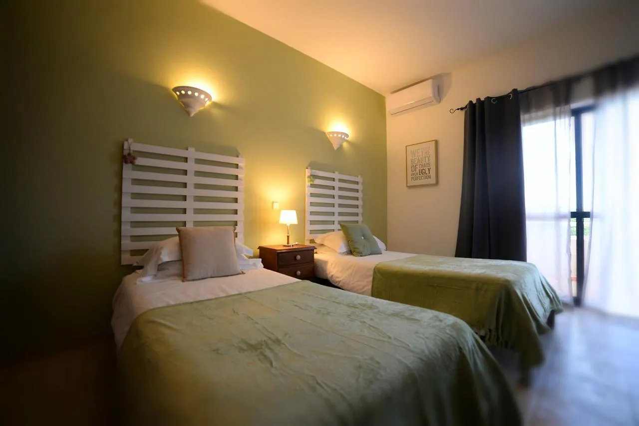 Casa Rosa Montes Hotel Luz 3*,