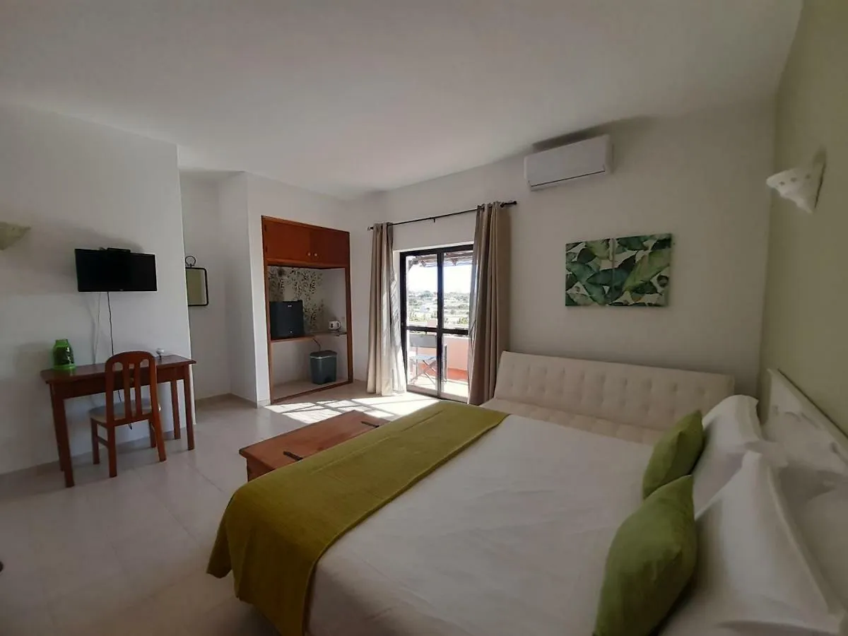 *** Guest house Casa Rosa Montes Hotel Praia Da Luz Portugal